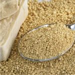 Awtomatikong 500gram nga dry yeast vacuum packaging machine